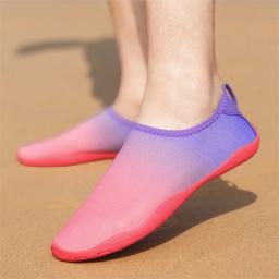 Sapatos de água de praia de secagem leve para homens e mulheres, Unisex Natação Aqua, Chinelos de surf, Seaside Barefoot Upstream Sneakers, Quick Sandals - Image 4