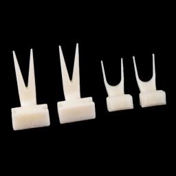 Suporte de alimento plástico para papagaios, frutas garfos, alimentação de gaiola, alimentador de pássaros, pet bird suprimentos, 4pcs - Image 6
