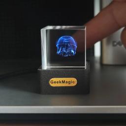 GeekMagic Cristal Holográfica Decoração Desktop, Estação Meteorológica Inteligente, Relógio Digital com Animação GIF e Álbum de Imagem - Image 3