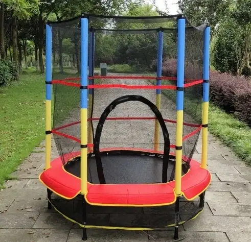 Trampolim Pequeno Novo para Crianças com Salto de 1,4 m - Atacado 2024