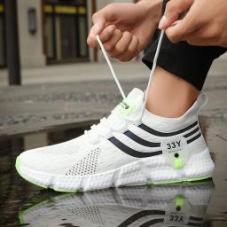 Tênis masculinos de corrida respirável, tênis ao ar livre, sapatos masculinos de caminhada de tamanho grande, verão, venda quente, 2022 - Image 1