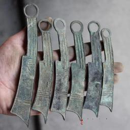 UM Conjunto de Idade China Bronze Fengshui Coletar Faca-em forma de Moeda Dinheiro Moedas Antigas de Metal Artesanato - Image 5