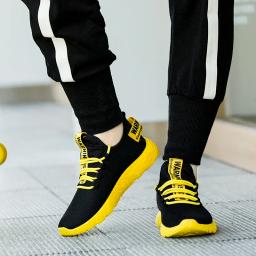 Homens tênis 2024 novo respirável rendas até sapatos de malha moda casual sem deslizamento sapatos vulcanizados tenis masculino - Image 2