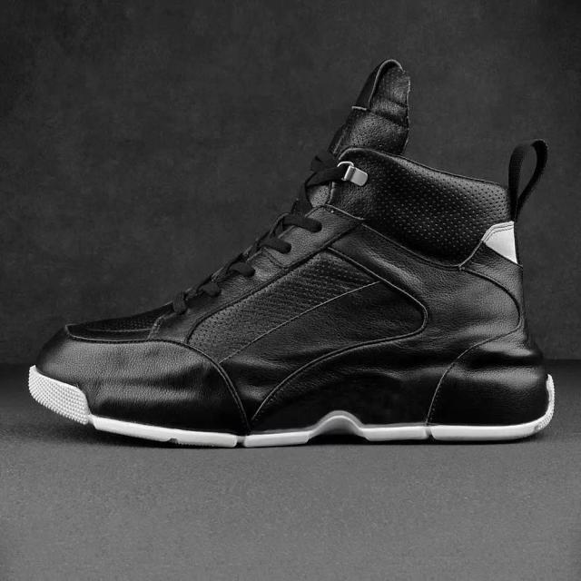 Tênis Masculinos Ultra Leves e Versáteis: Sapatos Esportivos Duráveis com Sola Grossa e Estilo Elegante para 2024