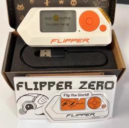 Original Flipper Zero Eletrônico Pet Dolphin, Open Source, Multi-Function, Controle Remoto, Gadget programável para Geeks - Image 1