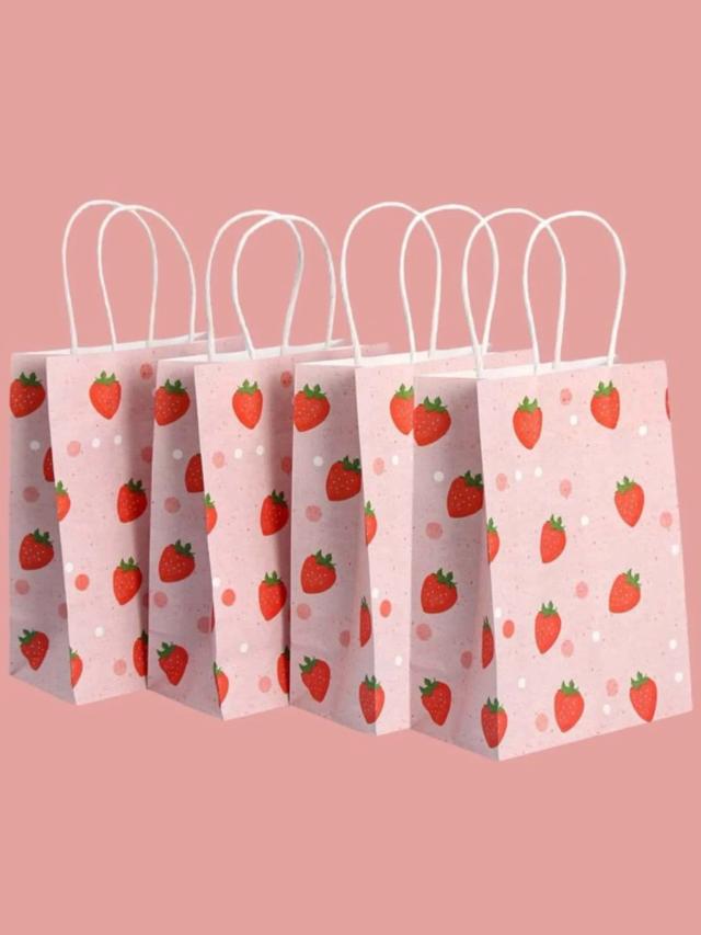 Conjunto de 4 Sacolas de Papel Kraft com Estampa de Morango em Estilo de Desenhos Animados