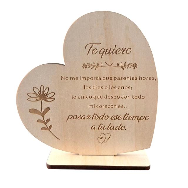 Cartões de madeira personalizados para o Dia dos Namorados: presentes românticos com letras especiais para celebrar o amor