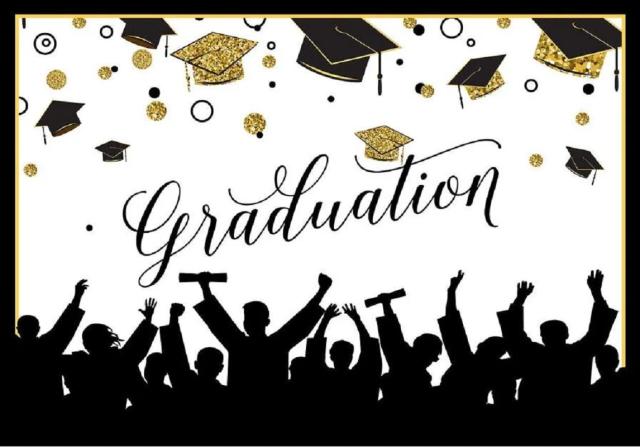 Banner Personalizado para Cerimônia de Formatura: Decoração Temática e Fotografia para Festa de Parabéns