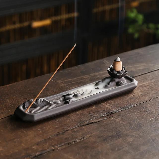 Queimador de Incenso Cerâmico Corallite Roxo com Design de Lótus para Decoração de Casa e Escritório