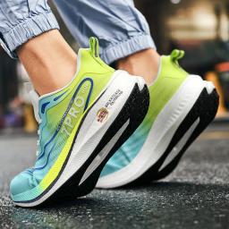 Tênis de corrida masculino de verão novo profissional placa de carbono sapatos de treinamento esportivo ao ar livre antiderrapante absorção de choque tênis - Image 2
