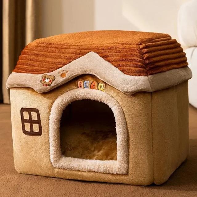 Casa dobrável para cães e gatos com almofada impermeável e suprimentos para acampamento, ideal para filhotes e ninho ao ar livre.