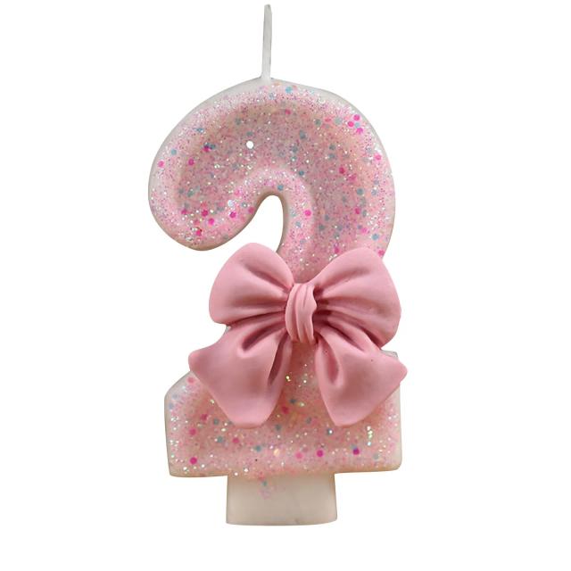 Decoração de Bolo 3D com Velas Digitais e Laço Rosa para Aniversários e Comemorações Especiais