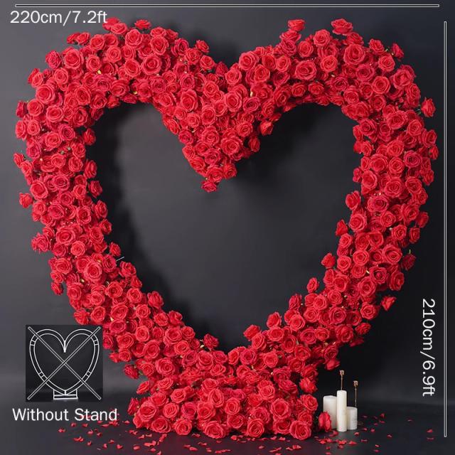 Decoração Floral em Quadro de Arco para Cerimônia: Arranjo de Casamento com Rosas Vermelhas e Brancas em Forma de Coração - Suporte para Eventos A8745