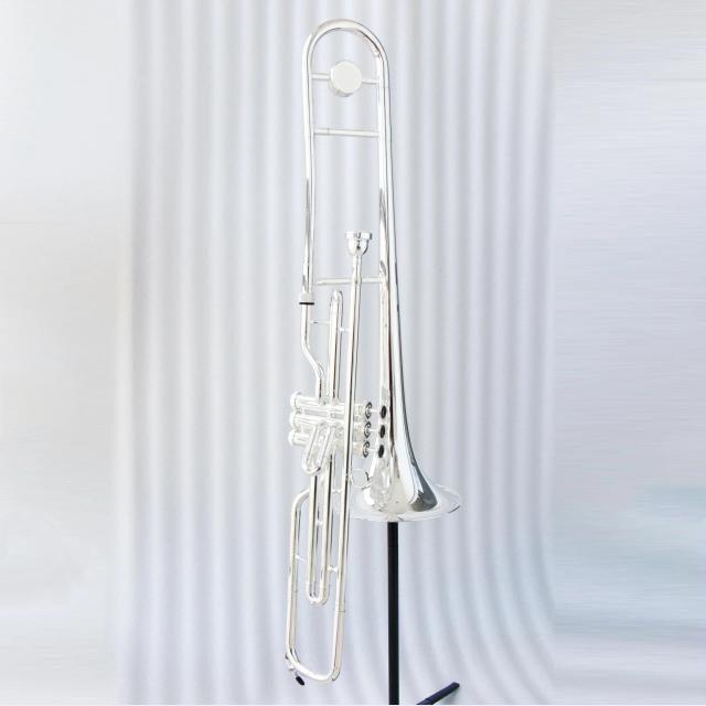 Trombone Lacado a Ouro Bb de Alto Grau com Pistões Acessíveis e Preço de Fábrica