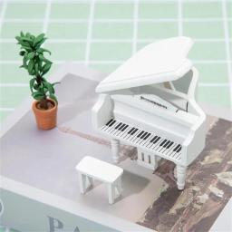Dollhouse Piano Miniatura com Banquinho, Modelo De Madeira Artesanal, Instrumento Musical, Conjunto De Piano Retro, Decoração Presente - Image 4