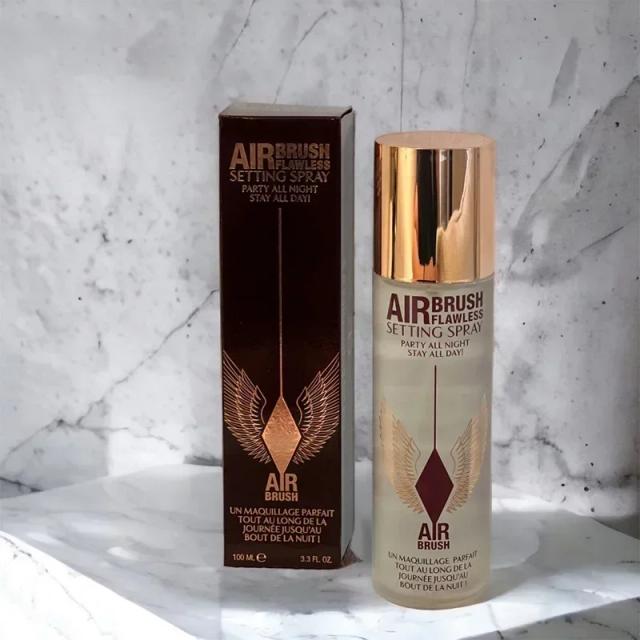 Spray de Maquiagem Impermeável e Hidratante com Controle de Óleo para Acabamento Natural e Fosco Duradouro