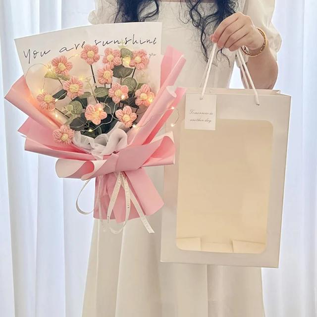 Buquê Artesanal de Flores de Crochê com Luzes de Corda - Presente Perfeito para Dia dos Namorados e Dia das Mães, Ideal para Casamentos