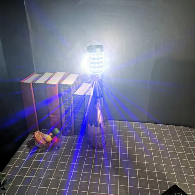 Serviço de Garrafa Sparkler com LEDs e Luz Laser para Discotecas - Estilo VIP em Verde, Vermelho e Azul