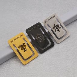 Marcadores personalizados com conteúdo de texto, vários desenhos materiais padrão, presentes significativos, graduação temporada, 2024 - Image 1
