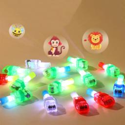 Mixed Color Cartoon LED Projection Light, lanterna, lâmpada de dedo, festa, aniversário, decorações de Natal, 5 pcs - Image 2