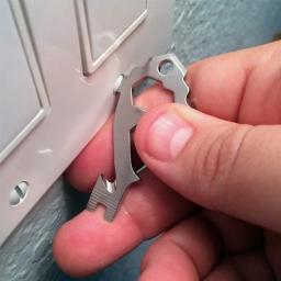 1pc ferramenta de sobrevivência multifuncional com abridor de garrafa chave, portátil para acampamento ao ar livre piquenique viagem - Image 1