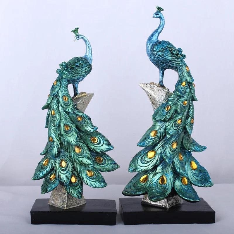 Ornamento de Pavão Dourado e Azul, Artesanato De Resina, Moda Criativa, Gabinete De Vinho, Sala De Estar, Decoração Do Lar, Presente, 1Pc - Image 1