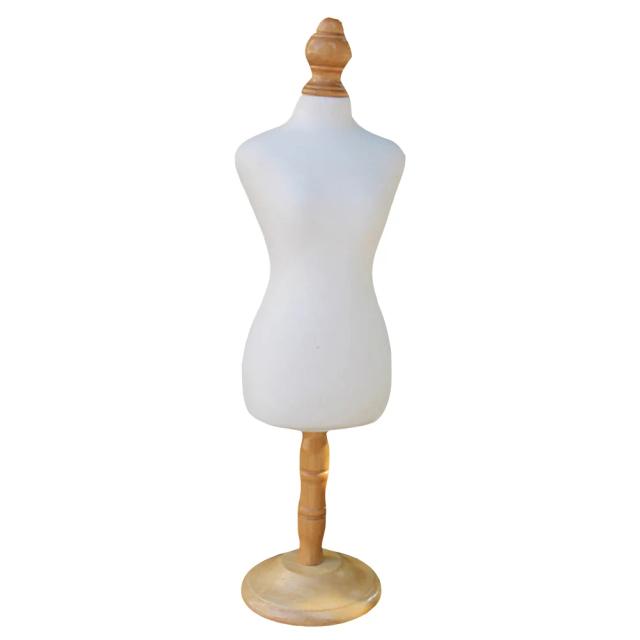Cabides de Parede para Roupas e Fantasias de Animais de Estimação: Suporte Decorativo e Funcional para Exibição de Roupas