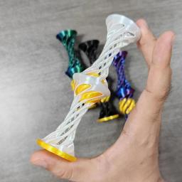 3D Impresso Espiral Cone Espiral Pirâmide Brinquedos Tridimensional Pirâmide Passthrough Fidget Toy Pirâmide Jogo ה  - Image 3