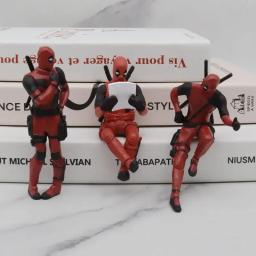 Disney deadpool 2 figura de ação sentado/piso postura modelo anime x-men mini boneca decoração pvc coleção estatueta brinquedo - Image 2
