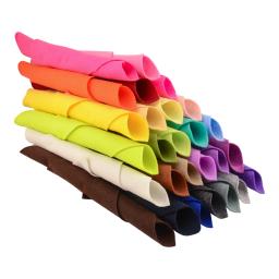 Super macio sentiu tecido para DIY costura artesanato, folha não tecidos, acessórios boneca, patchwork material, 30x30cm, 45 cores, 1,0 milímetros de espessura - Image 1