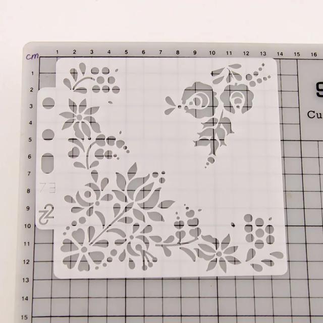 Stencil Floral Reutilizável para Artesanato: Ideal para Pintura, Projetos de Arte e Scrapbooking S73