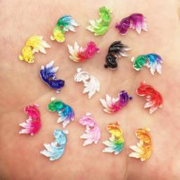 50 pçs resina bonito colorido mini peixinho flatback strass apliques diy estatueta scrapbook manicure acessórios artesanato of043 - Image 1