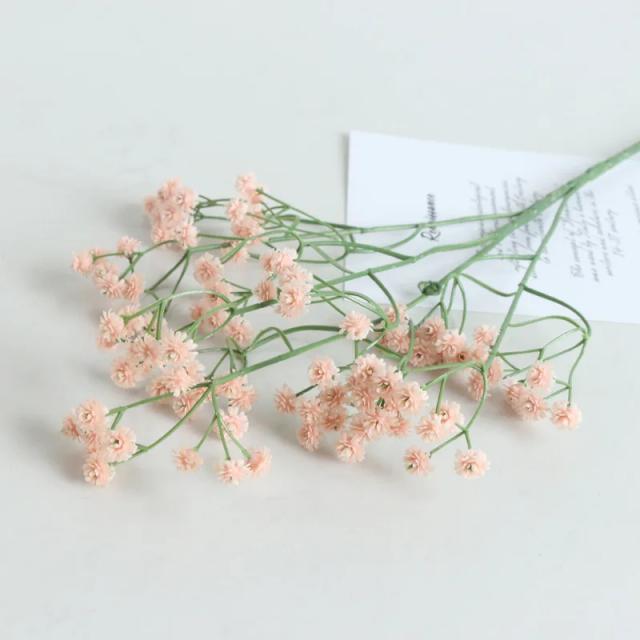 Arranjo de Flores Artificiais Mosquitinho em Branco, Rosa e Azul - Decoração Acessível para Casamentos e Ambientes Modernos