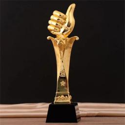 Troféu De Resina Personalizado Prêmio De Estrelas De Ouro Com Palavras Personalizado Base De Cristal, Evento Esportivo, Prêmio De Empresa, Competição Escolar, 1Pc - Image 5