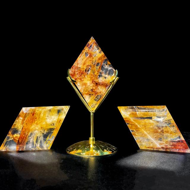 Escultura de Cristal Natural Golden Healer: Jóia de Pedra Preciosa para Aniversário e Decoração de Festas, Alta Qualidade, 1 Peça