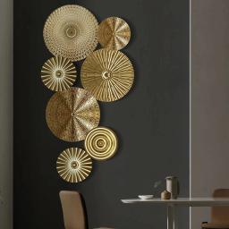 Ferro forjado parede pendurado decoração, luxo ouro irregular redondo pingentes, estilo ins, sala de estar e decoração de casa - Image 1