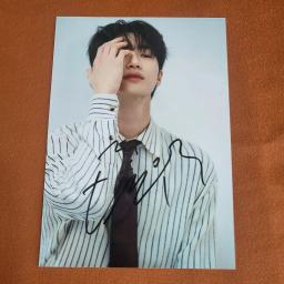 Adorável Corredor-Sun Kim Hye Yoon Foto autografada, K-POP Coleção, 2023B, 5*7 - Image 2