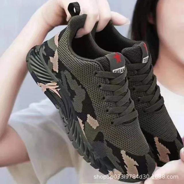 Sapatos Masculinos Casuais para Esporte: Tênis Respirável, Leve e Antiderrapante em Estampa Camo Colorida para Caminhadas