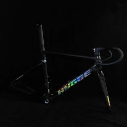 Estrutura aerodinâmica de carbono moldada EPS HYGGE MODELO S CARBON FRAME, equipada com guiador aerodinâmico AERONE recém-ligado - Image 2