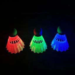 Colorido plástico LED Badminton Petecas Set para crianças, interior e exterior, 6 espuma, esporte, crianças - Image 6
