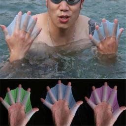 1 Par De Silicone Natação Mão Nadadeiras Nadar Treinamento Dedo Luvas Barbatanas Webbed Paddle - Image 1