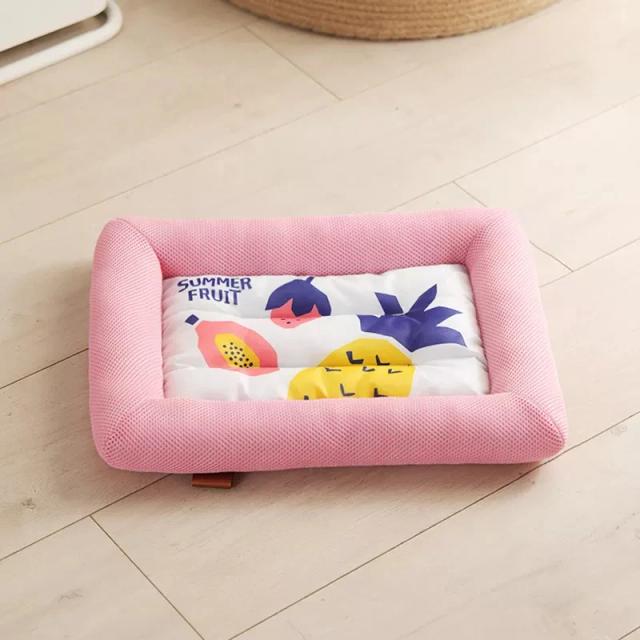 Cama Refrescante Universal para Cães e Gatos: Conforto e Bem-Estar no Verão