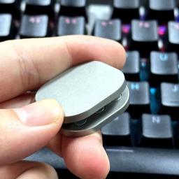 Gangorra Fidget Clicker para Adultos, Ansiedade e Stress Relief Brinquedos, Autismo ADHD, Sensorial Metal EDC Gadgets - Image 1
