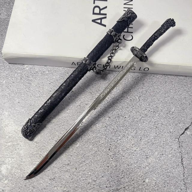 Katana Samurai de Ferro 8.6in - Lâmina Autêntica para Colecionadores
