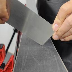 Raspador de cera de esqui, ferramenta de depilação de snowboard de aço inoxidável com entalhe para remover excesso de cera refrigerada, acessórios de snowboard de esqui - Image 4