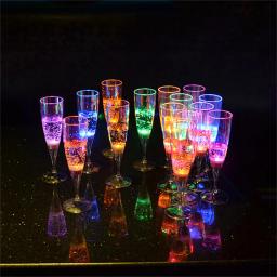 6 pçs copo led automático piscando copos multi-cor iluminar caneca de vinho canecas de cerveja copos de bebida de uísque para festa cozinha decoração de natal - Image 1