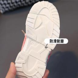 Tênis de corrida infantil de sola macia antiderrapante, calçados esportivos casuais para meninos e meninas, sapatos de pai, novo, outono, 2024 - Image 5
