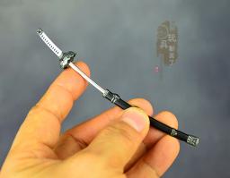 Mini Soldado Espada Miniatura, Faca Samurai, Acessórios Cena Katana, Arma Fria, Mini Lâmina Bainha, 6 "Action Figure Model, Escala 1:12 - Image 3