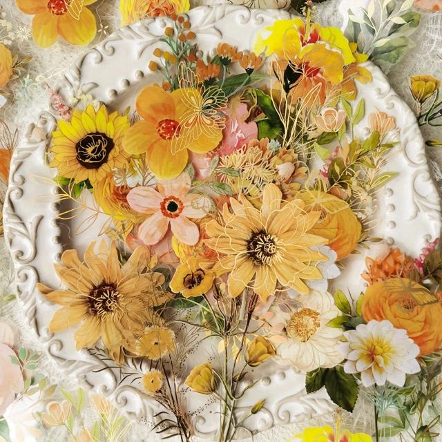 Caderno de Adesivos Decorativos Vintage com 40 Folhas de Flores Douradas e Verdes para Scrapbooking e Etiquetas de Diário