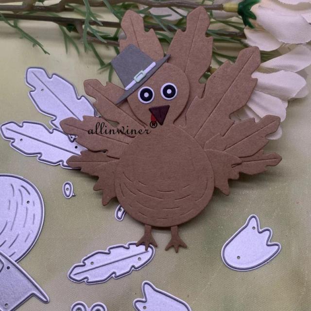 Decore com Estênceis de Metal da Turquia: Cortes DIY para Scrapbooking e Artesanato Decorativo